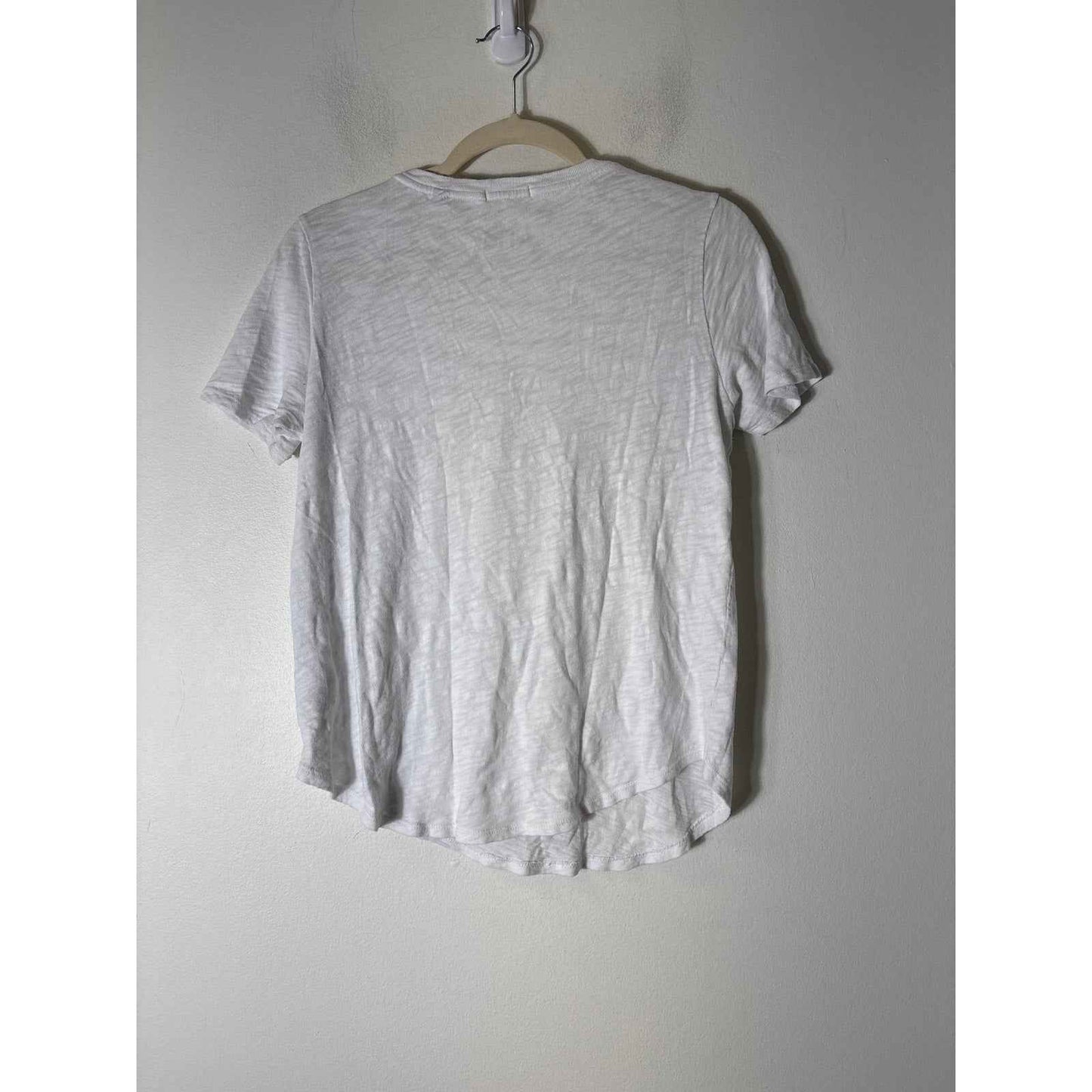 ATM V Neck Short Sleeve White Tee Sz M