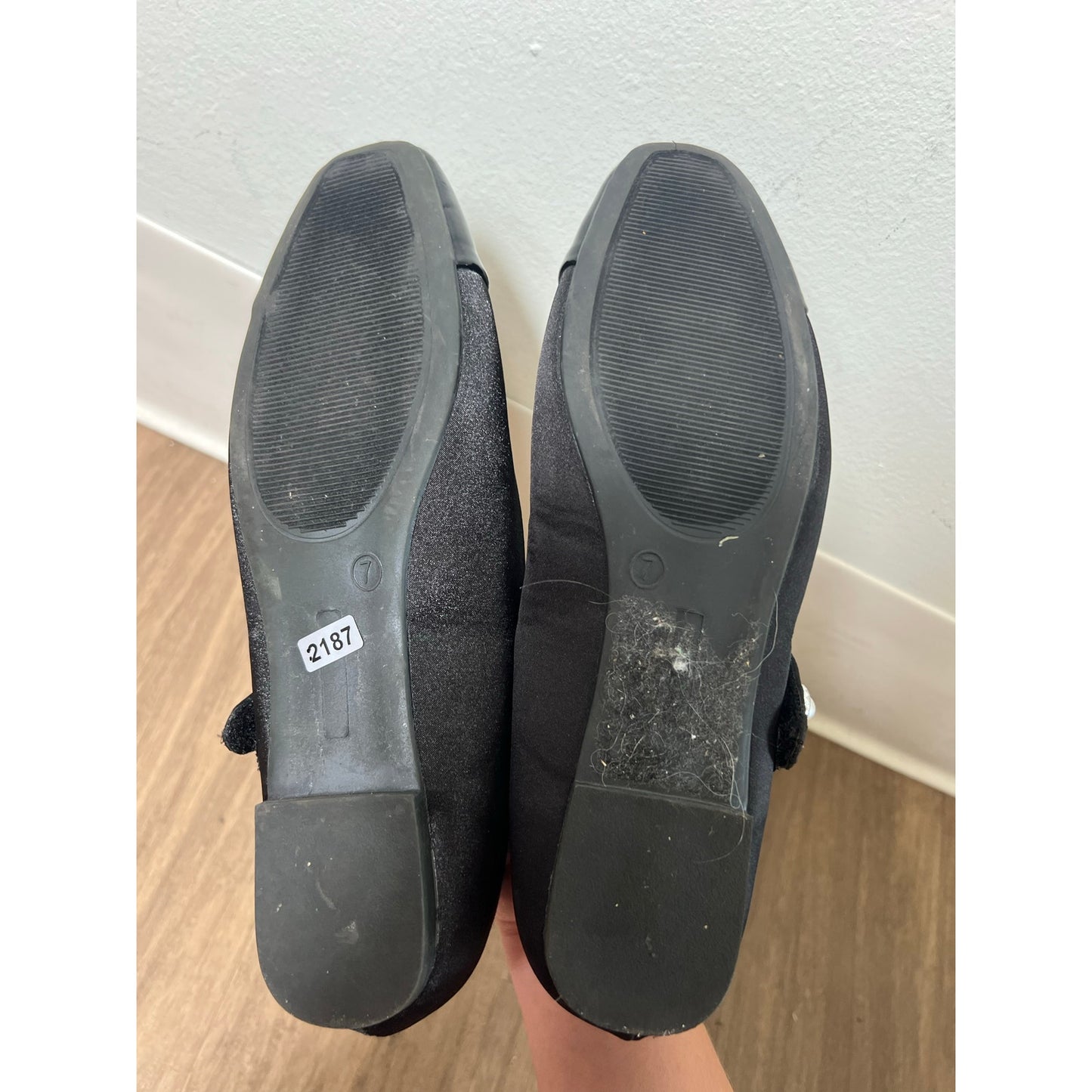 London Rag Black Mary Jane Flats With Patent Leather Squared Toe Sz 7