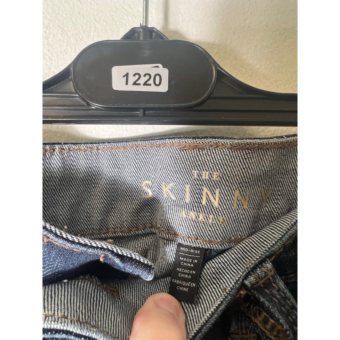 White Black The Skinny Ankle Jean Sz 4