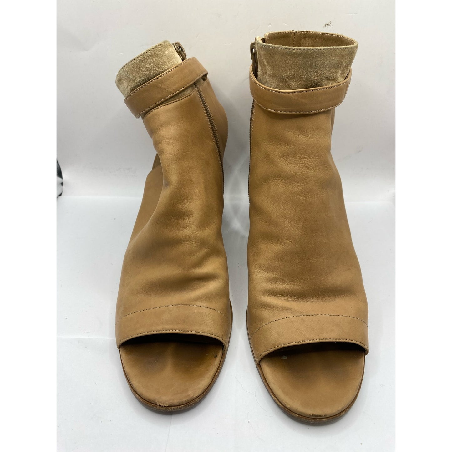Vince Tan Leather and Suede Open Toed Shooties Sz 9