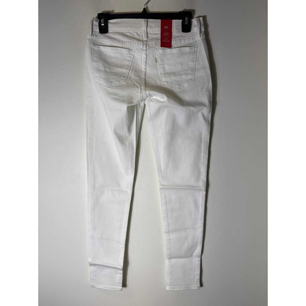 NWT Levi's White Super Skinny Jeans Sz 28x30