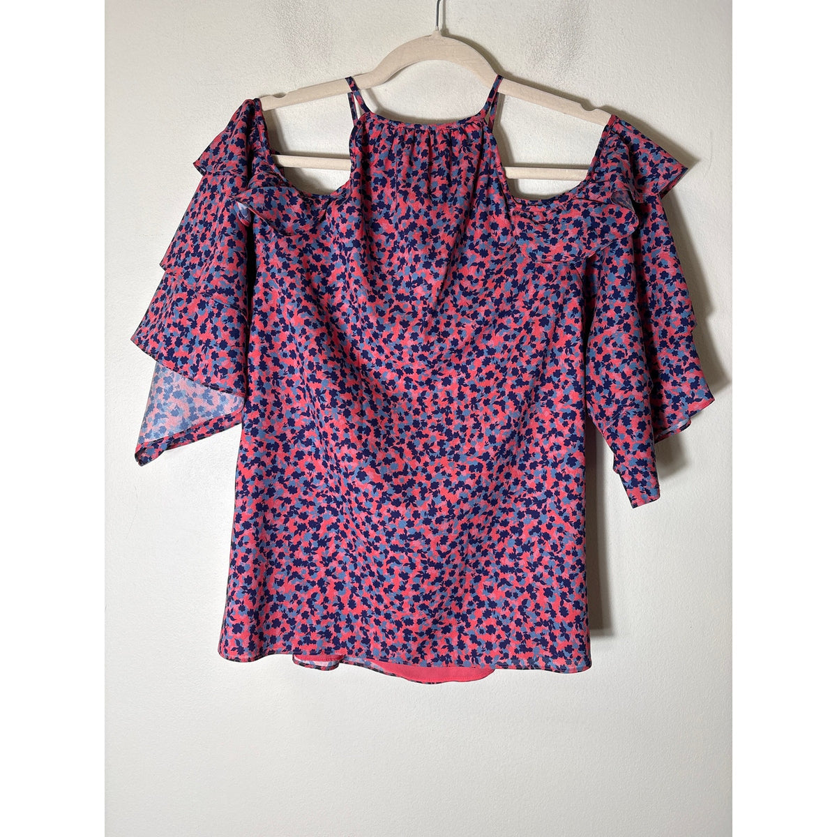 Parker Pink Blue Floral Cold Shoulder Half Sleeve Key Hole Top Sz S