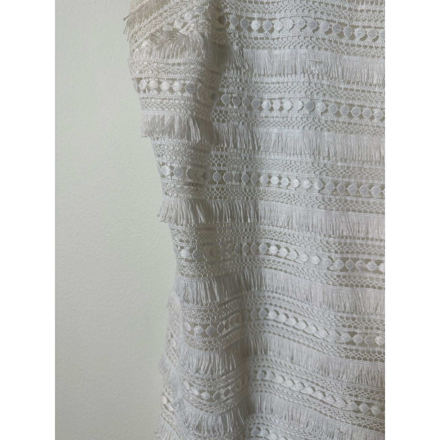 Ali & Jay White Fringe Crochet Lace Sleeveless Dress Sz S