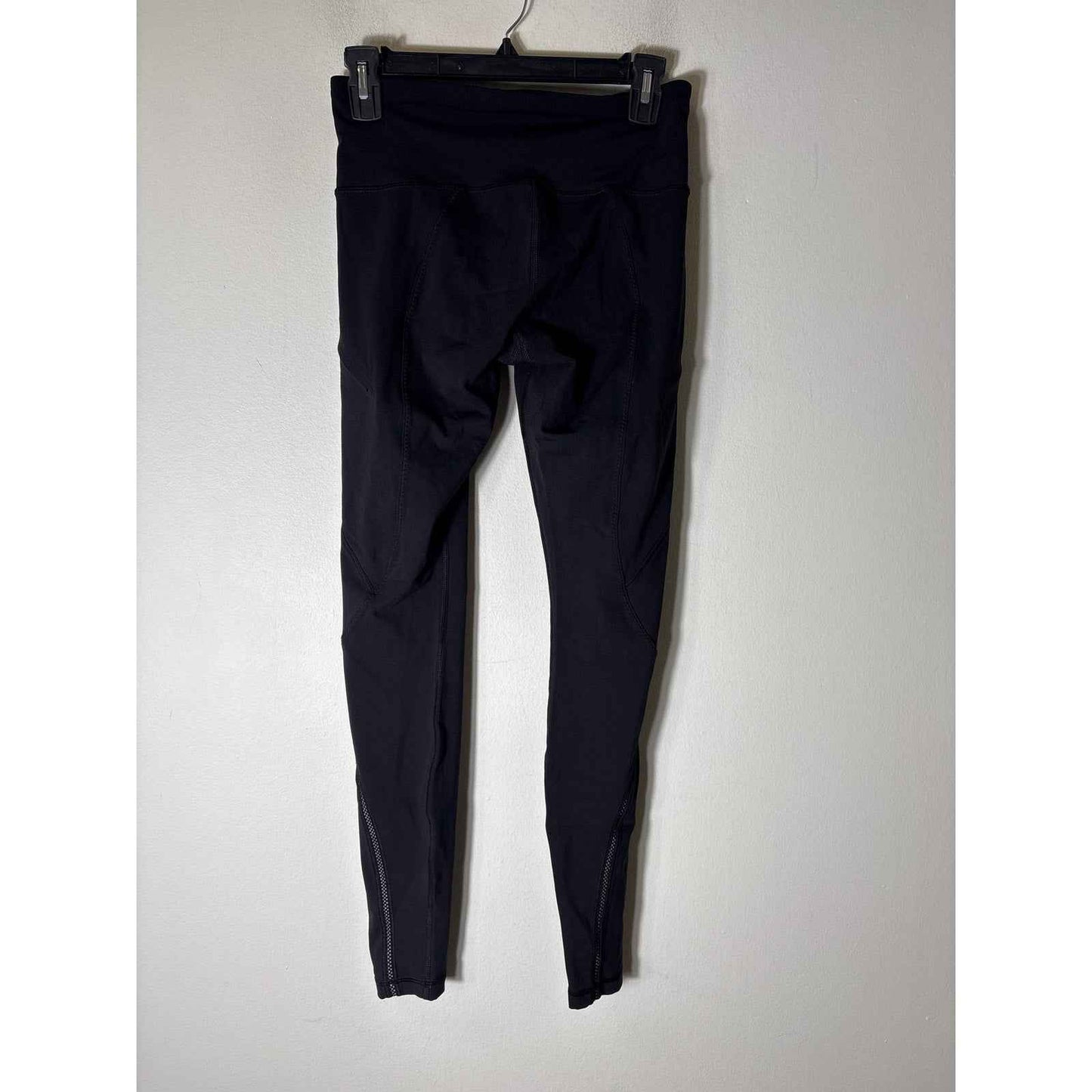 Lululemon Black Zipper Pocket Longer Length Leggings Sz 6