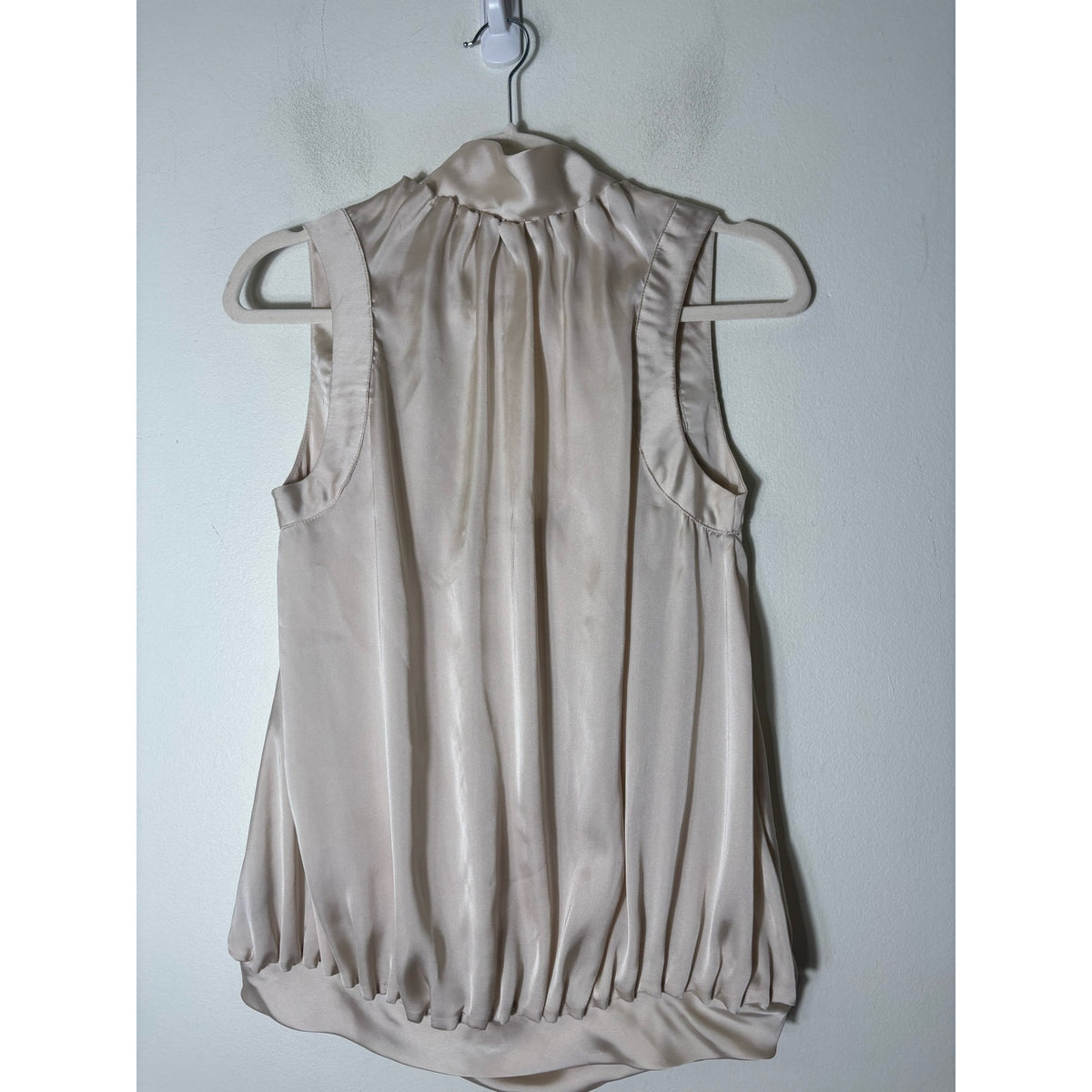 Blaque Label Beige Sleeveless Scoop Gathered Neck Silky Blouson Top Size S
