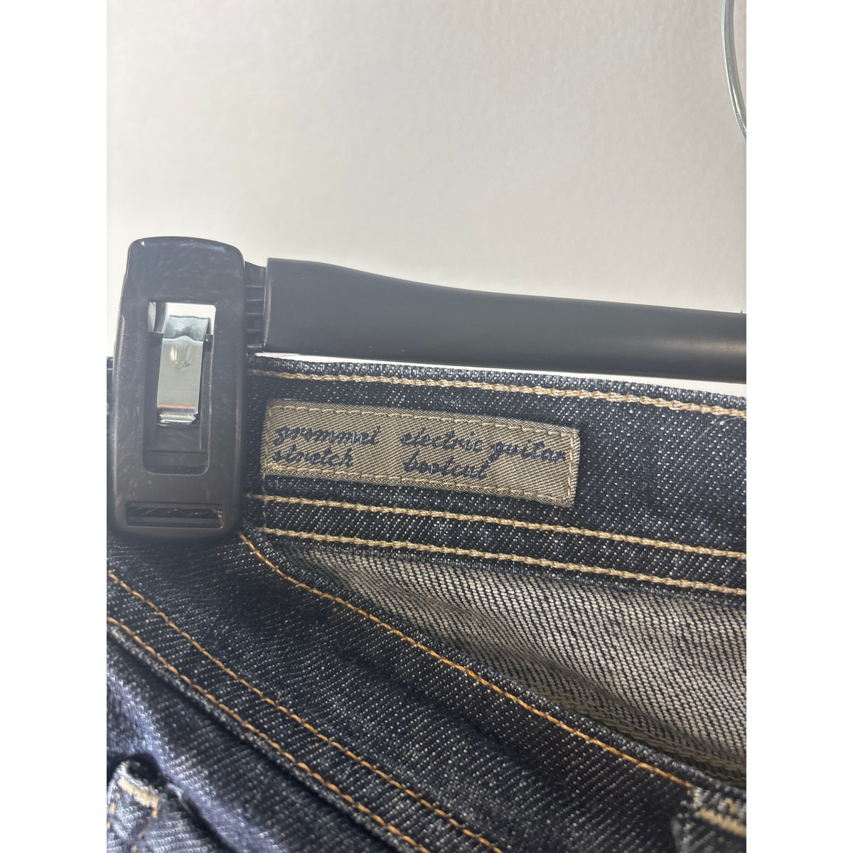 Citizens Of Humanity Grommet Stretch Electric Guitar Bootcut Jeans sz 28