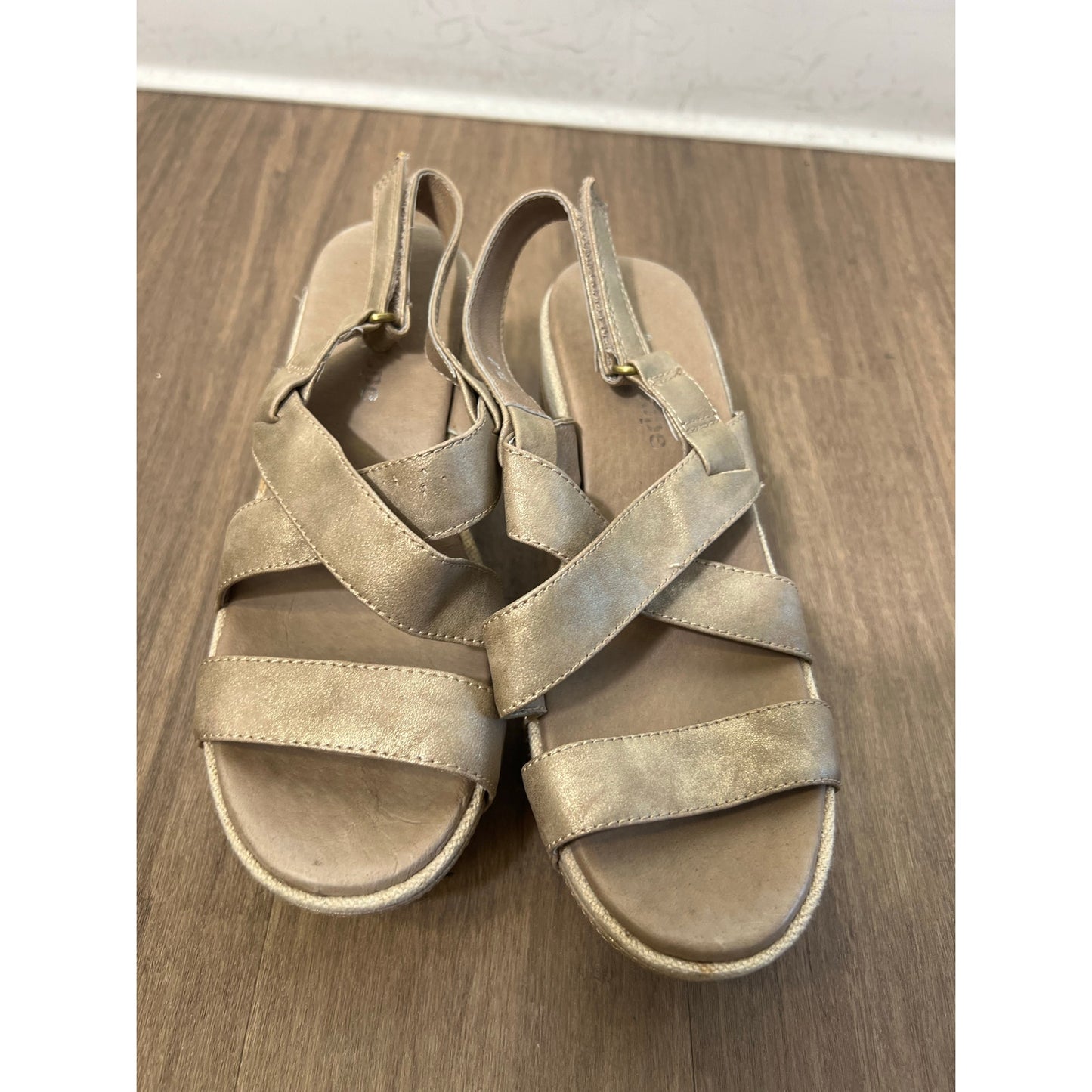 Antelope Tan Platform Sandals Sz 37