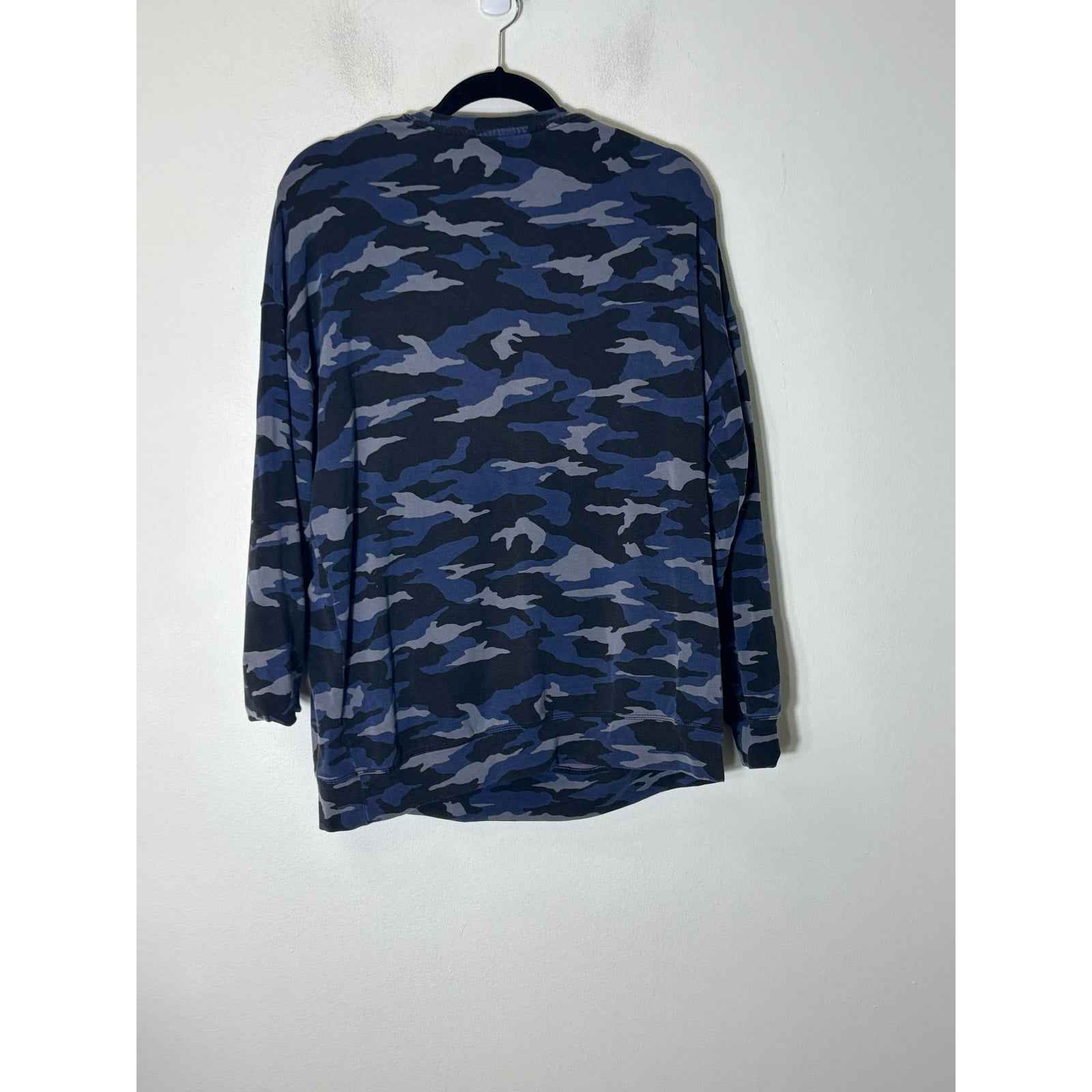 Athleta Navy Black Camo Long Sleeve Light Weight Sweatshirt Sz L