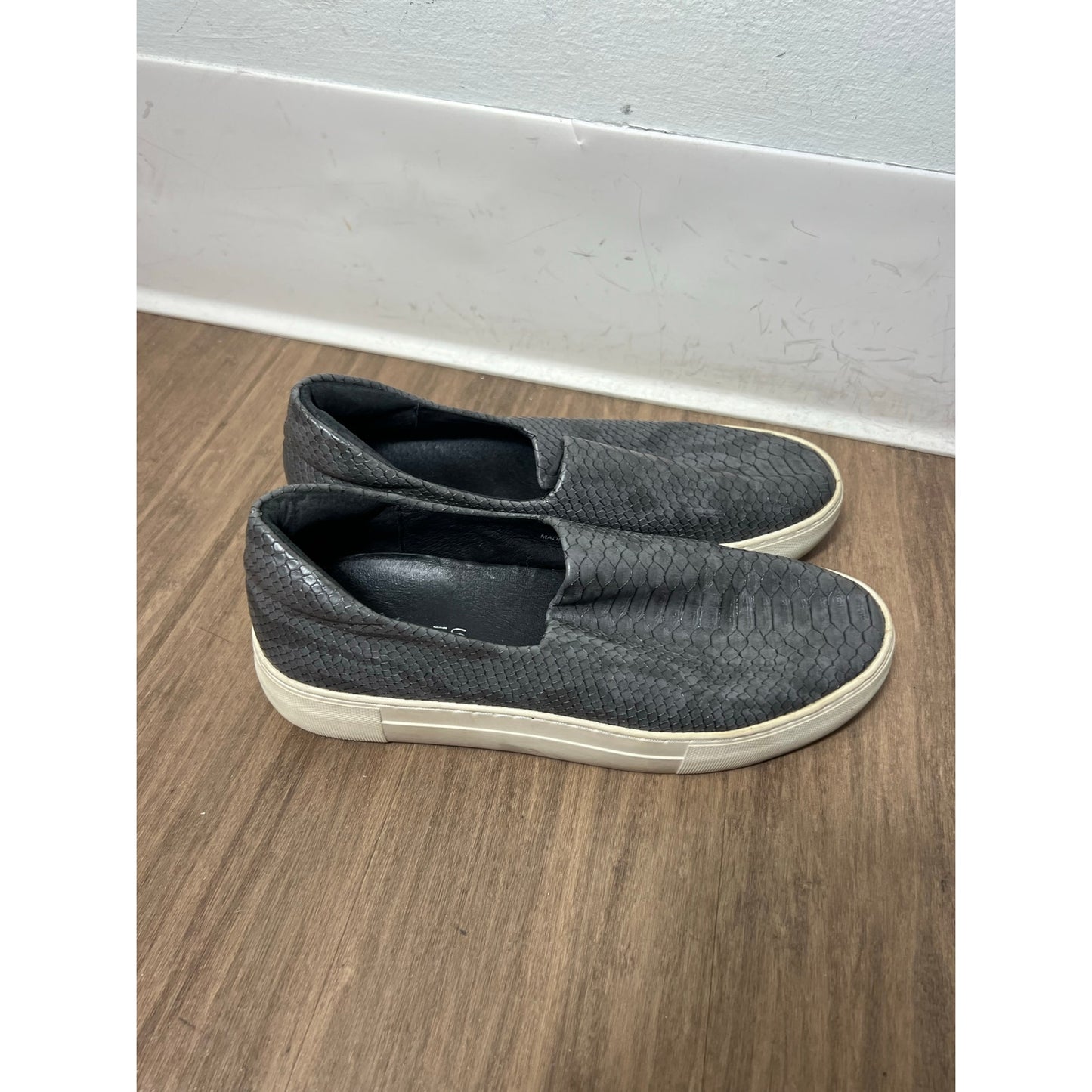 J/Slides Gray Snake Skin Slip On Sneakers Sz 7.5