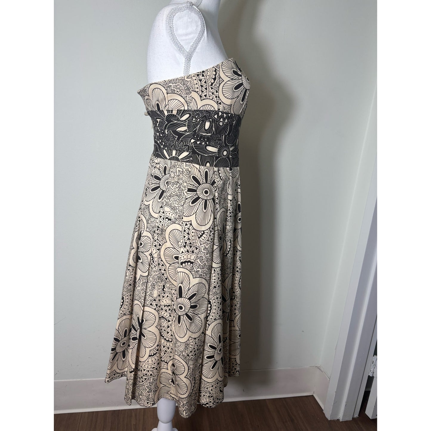 Kay Unger Off White and Black Print Strapless A Line Midi Dress Sz 4