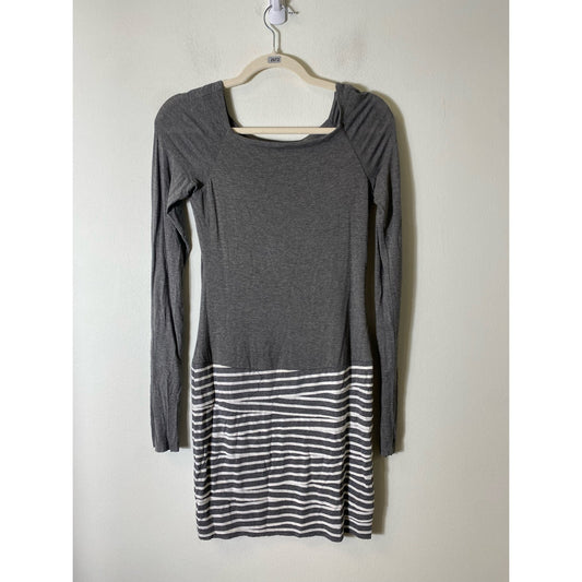 Bailey 44 Gray Knee Length Long Sleeve Dress Sz XS