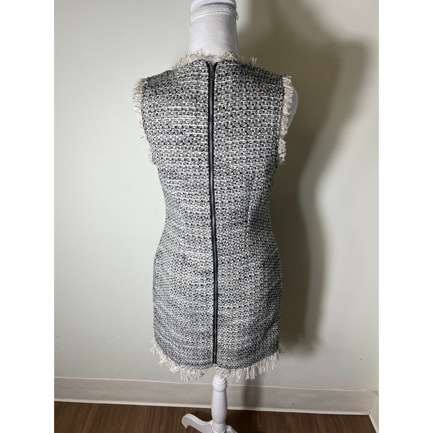 LeLe Black White Tweed Sleeveless Knee Length Dress Sz S