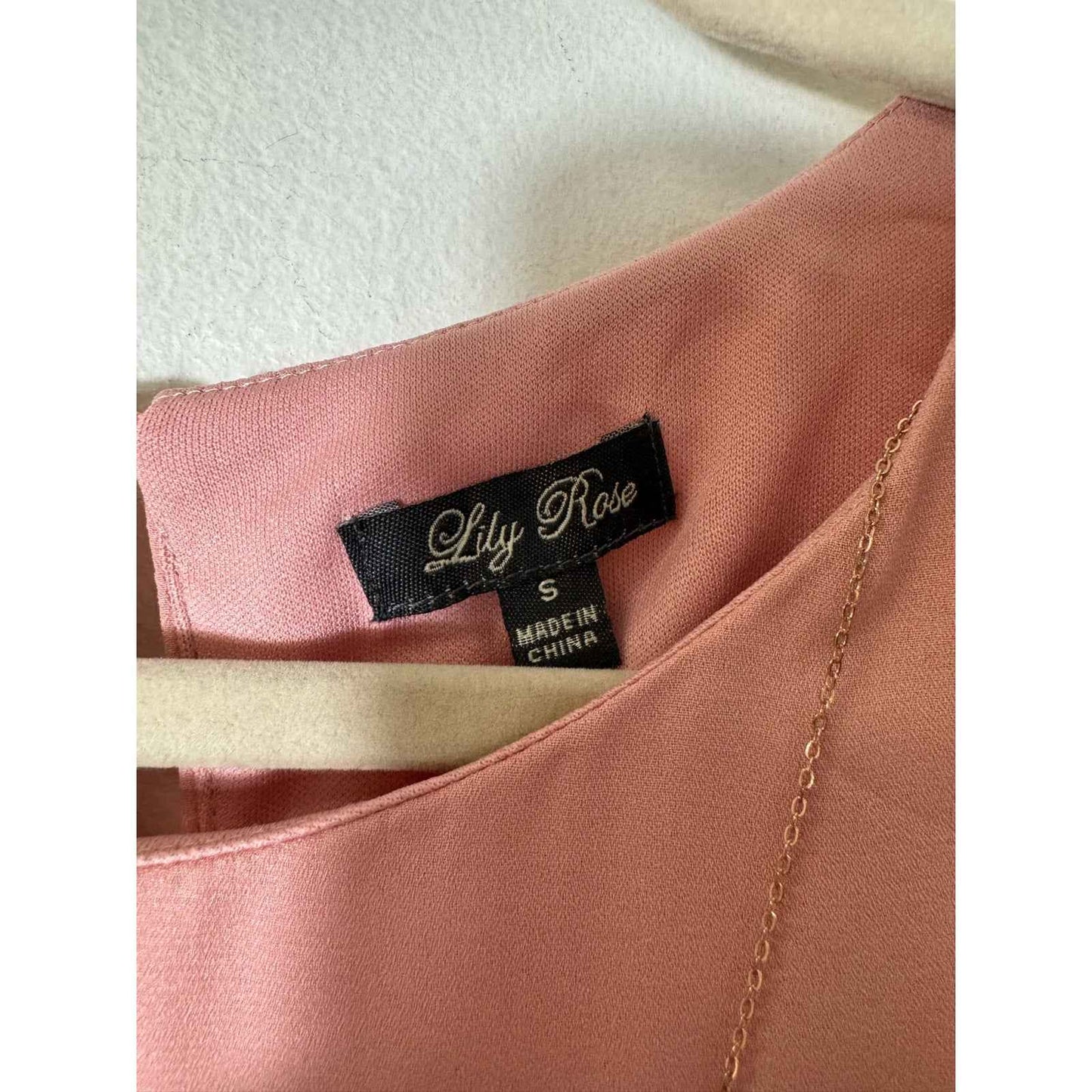 Lily Rose Pink Scalloped Sheath Mini Dress With Attached Pendant Sz S