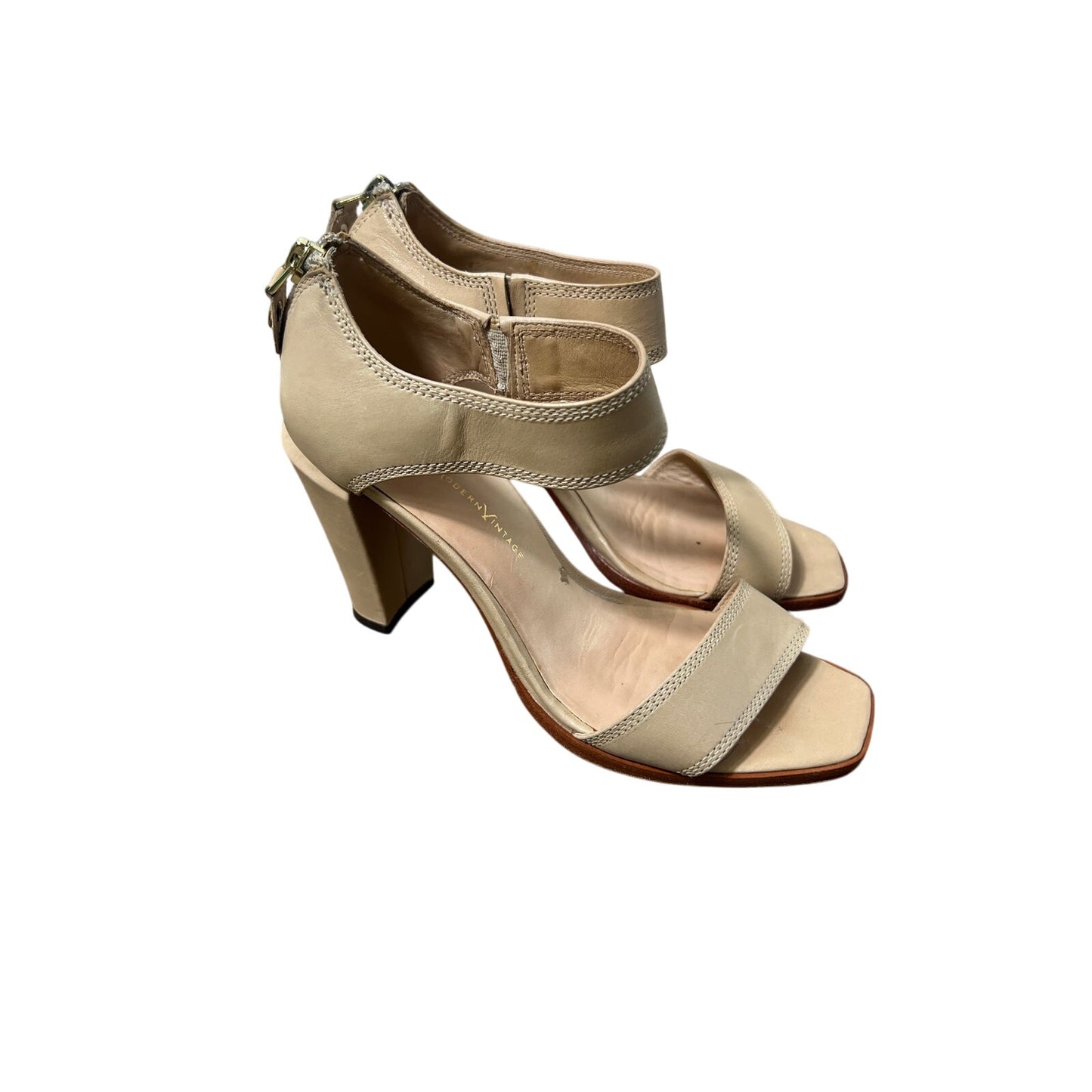 Vero Cuoio Modern Vintage Nude Leather Sandal Sz 36 (5.5)