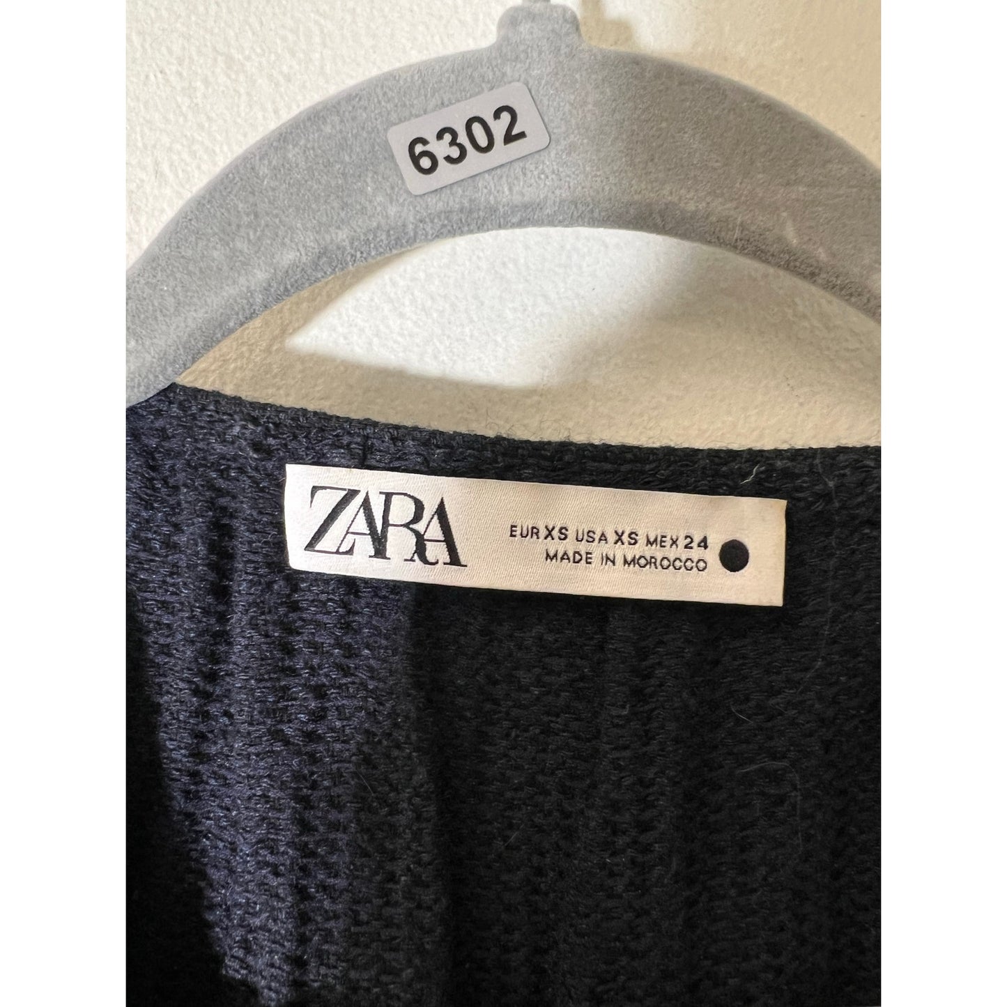 Zara XS Blak Top Sz xs