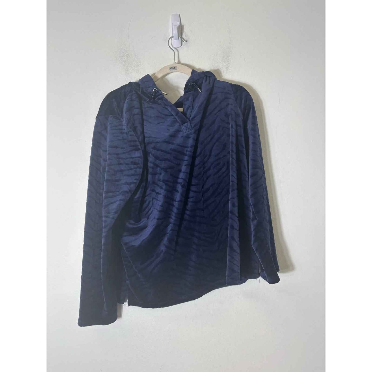 Woman's bundle of 3 Name Brand Tops Sz XL