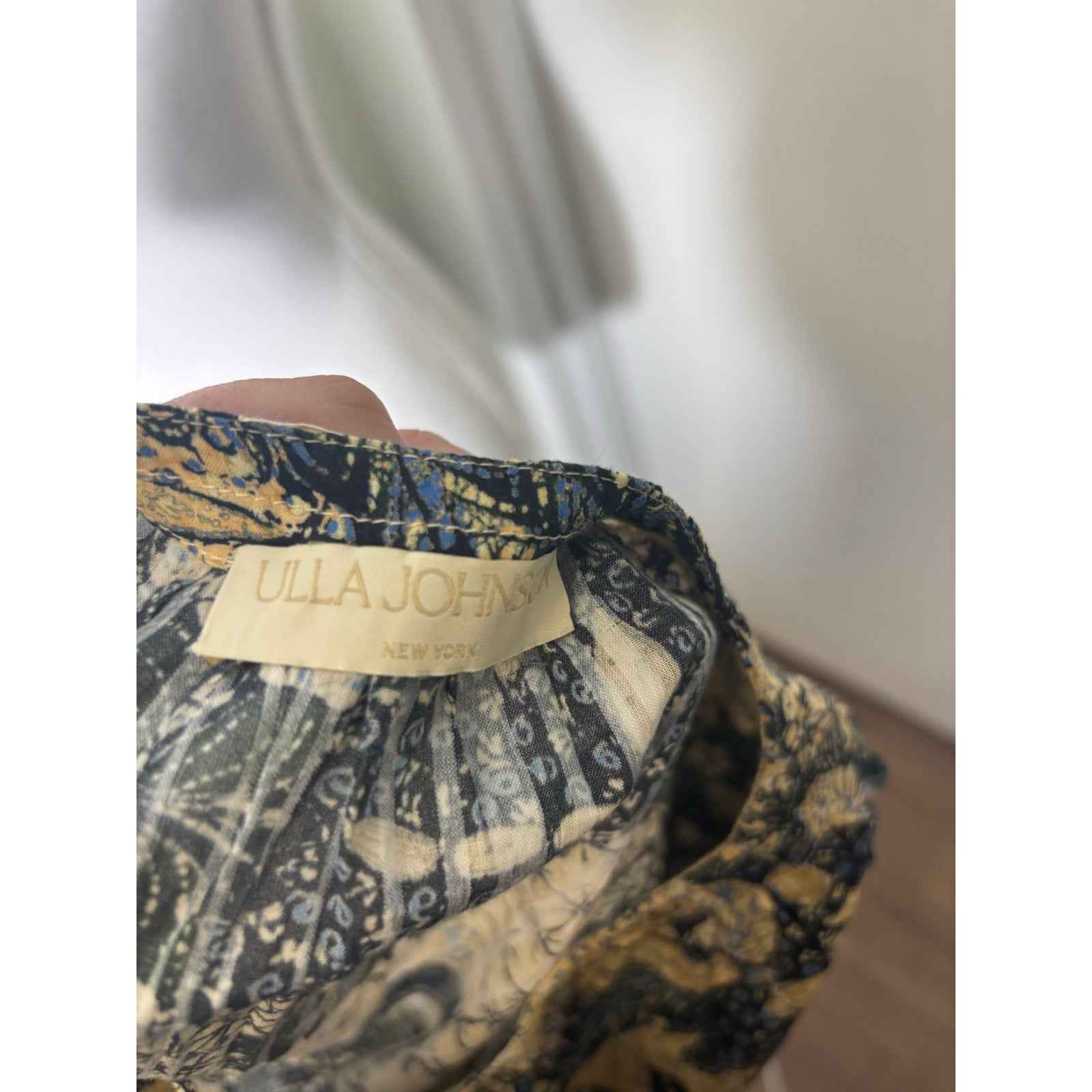 Ulla Johnson Pale Yellow Cap Sleeve Cotton Blend V-Neck Shirt Sz 4