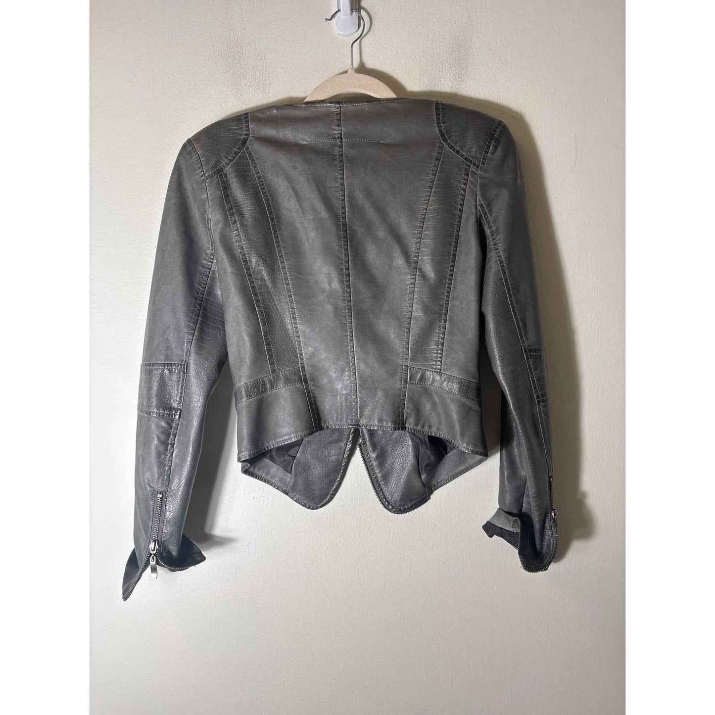 The Fillmore Greenish Gray Long Sleeve Faux Leather Zip Up Jacket Sz XS