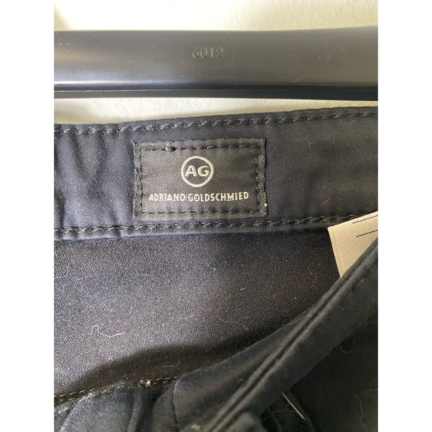 Adriano Goldschmied Black Ankle Jegging size 26R