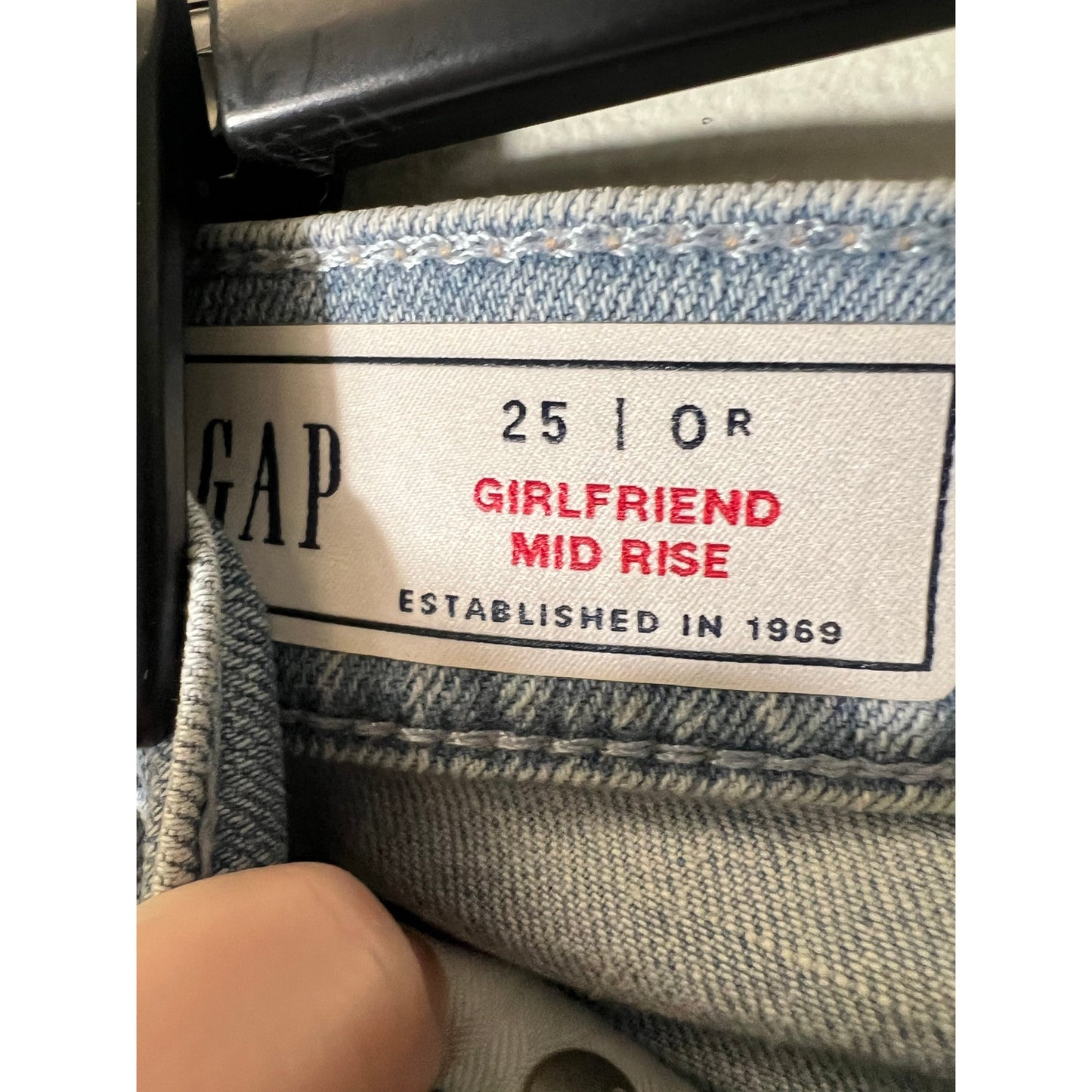 Gap Girlfriend Light Blue Jean Mid Rise Sz 25
