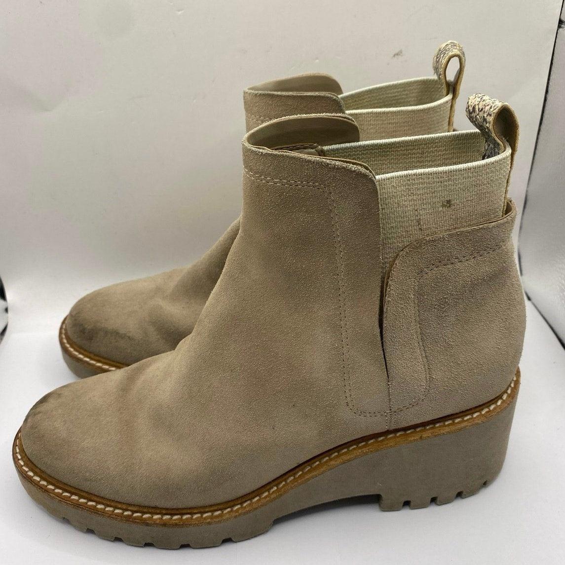 Dolce Vita Tan/ Gray Suede Platform Bootie Sz 7