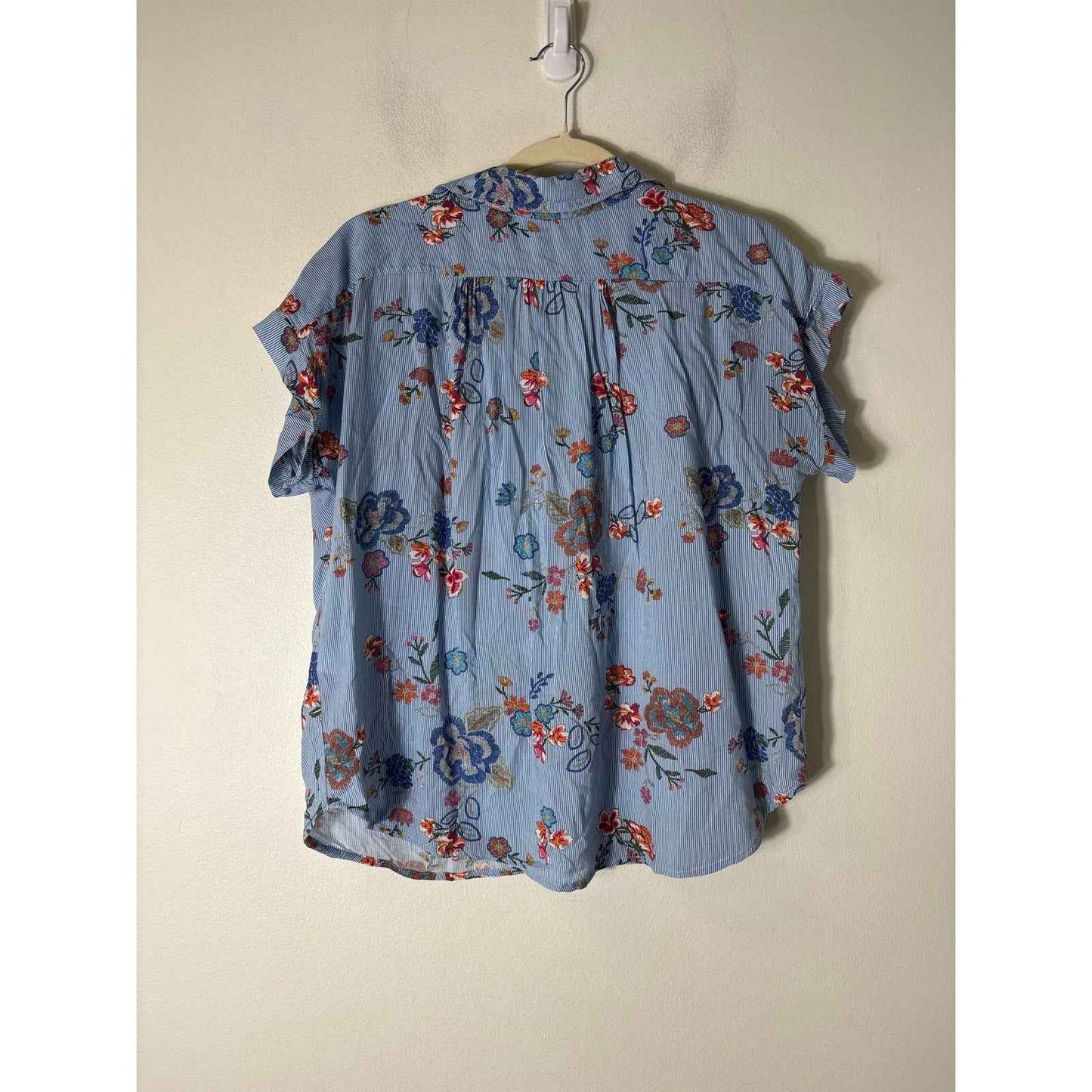 Oko Blue Stripe Floral Short Sleeve Top Sz S
