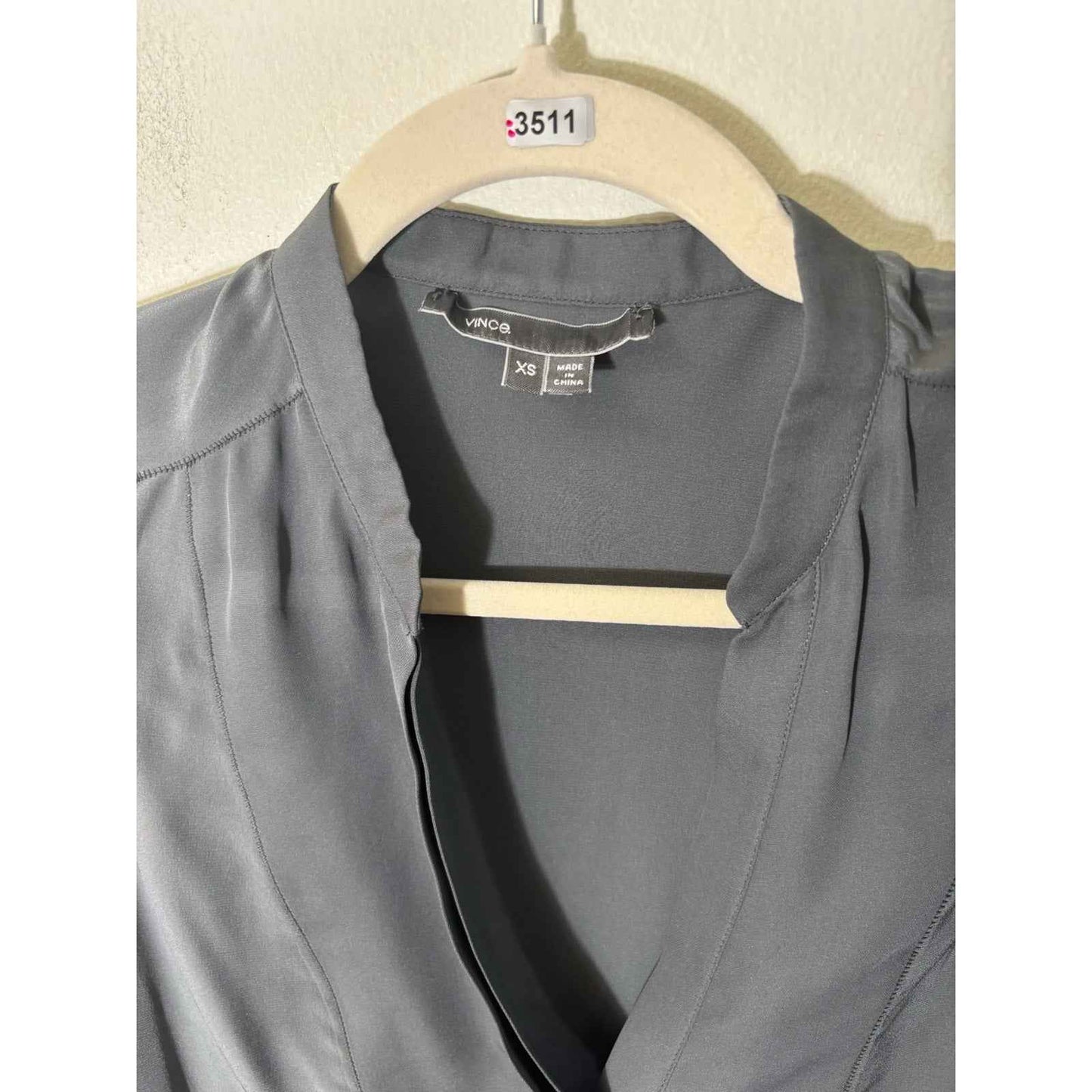 Vince Gray Silky Blouse Sz XS