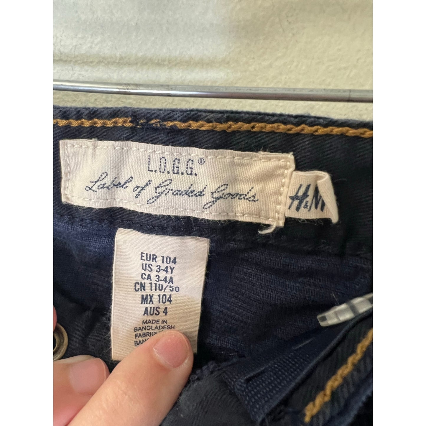 Boy's Bundle of 2 Navy L.O.G.G. Corduroy Pants Sz 3/4
