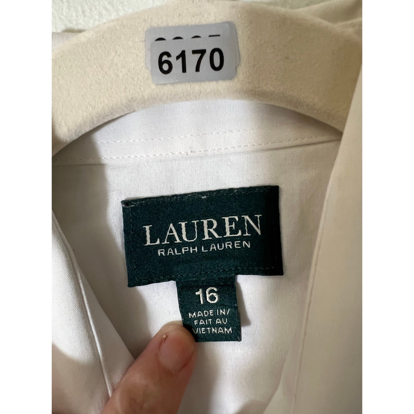 Ralph Lauren Boys White Long Sleeve Button Down Shirt Sz 16