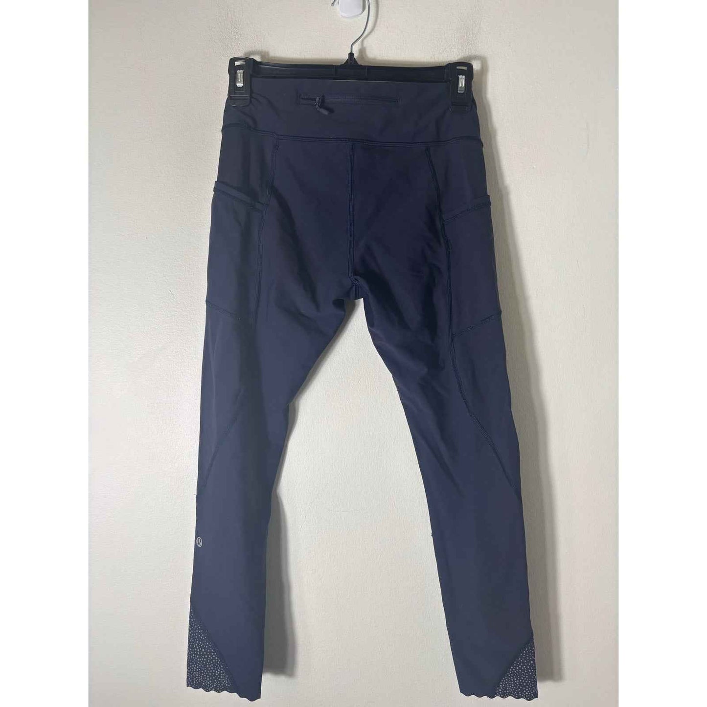 Lululemon Navy Blue Leggings Side Pockets Scalloped Hem Sz XS