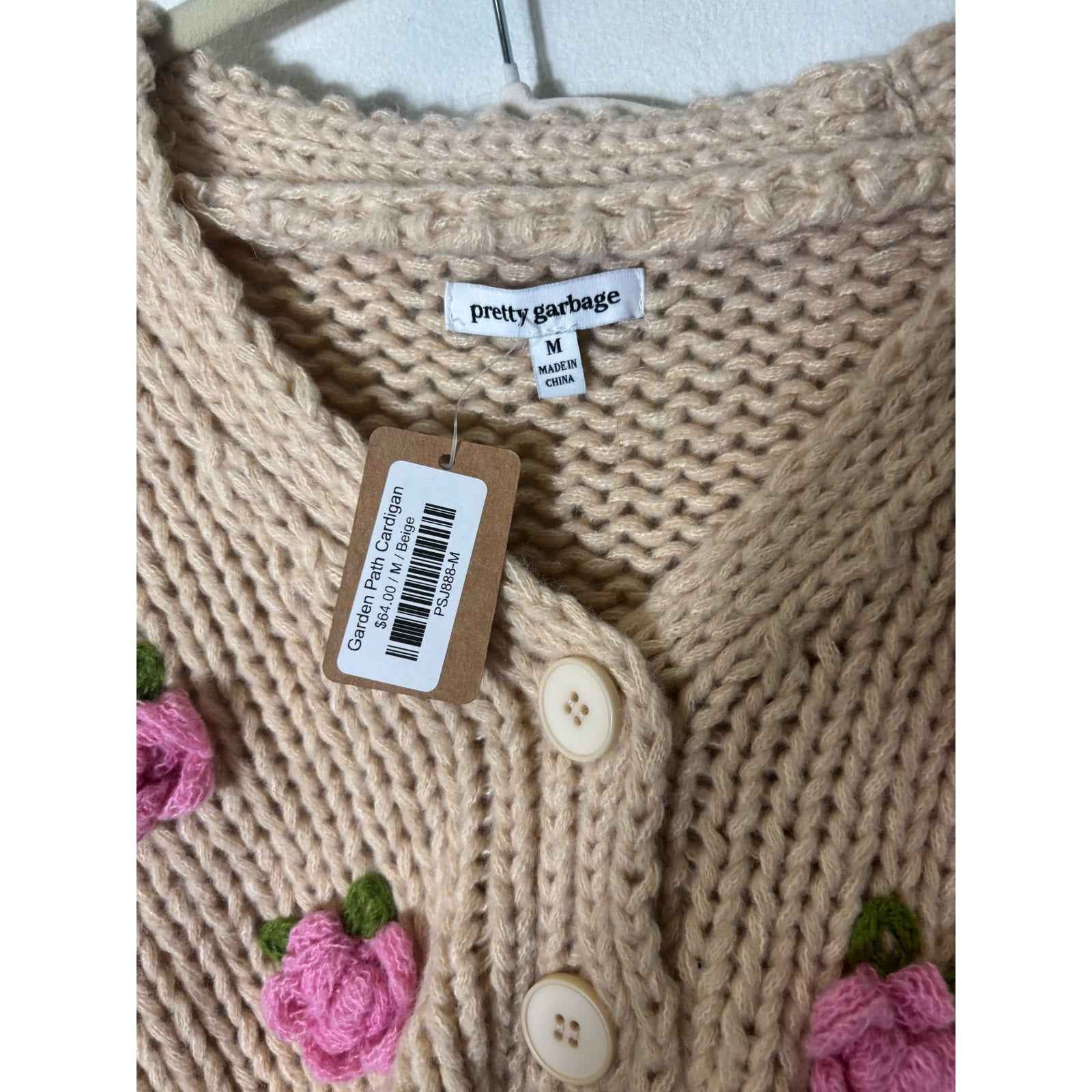 NWT Pretty Garbage Long Sleeve Tan Chunky Knit Cropped Sweater with Roses Sz M