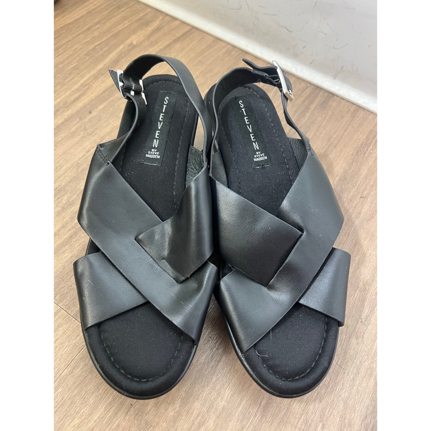 Steven by Steve Madden Black Criss Cross Wedges Sz 8