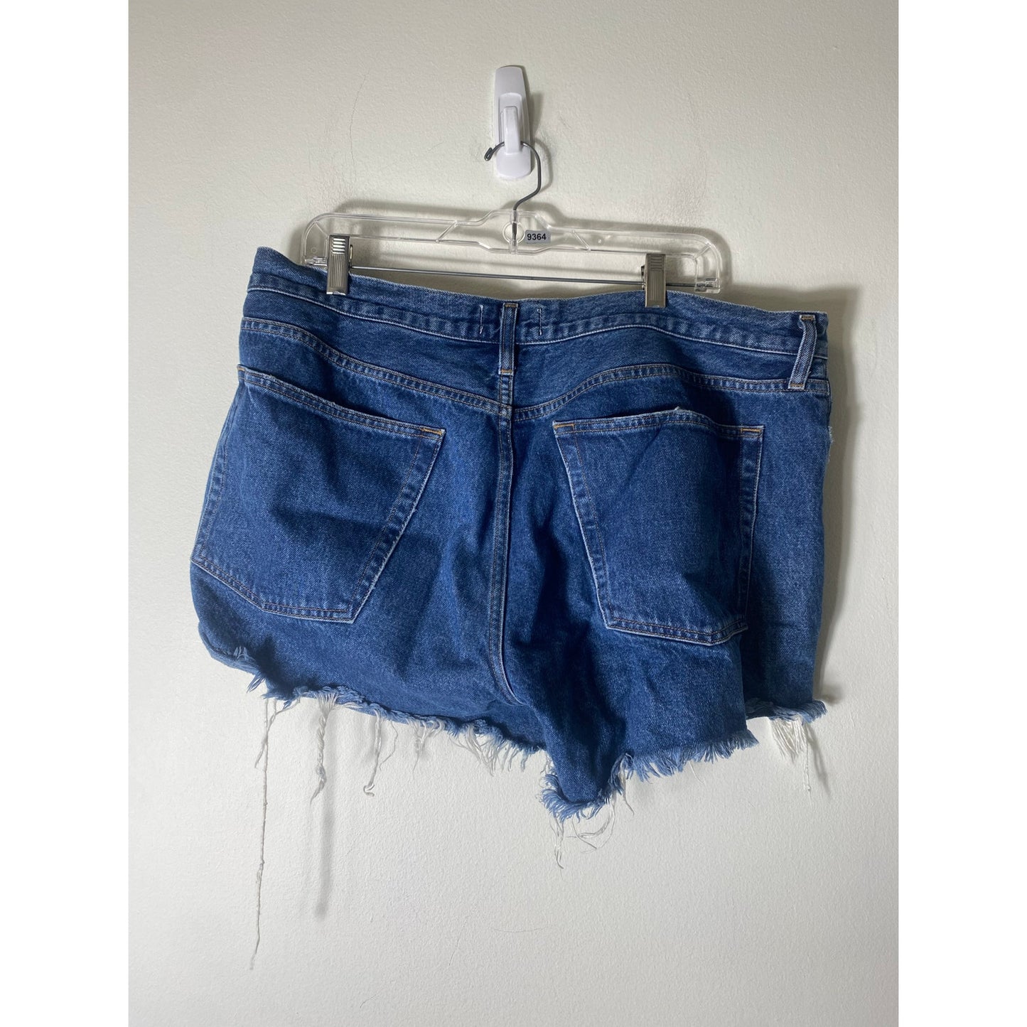 Agolde Blue Jean Cutoffs Sz 34
