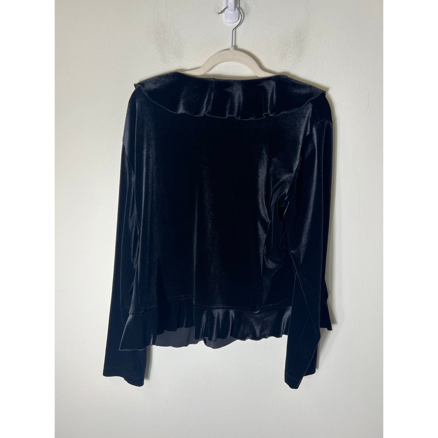NWT Chicos Black Long Sleeve Velour Ruffle Cardigan Sz 3