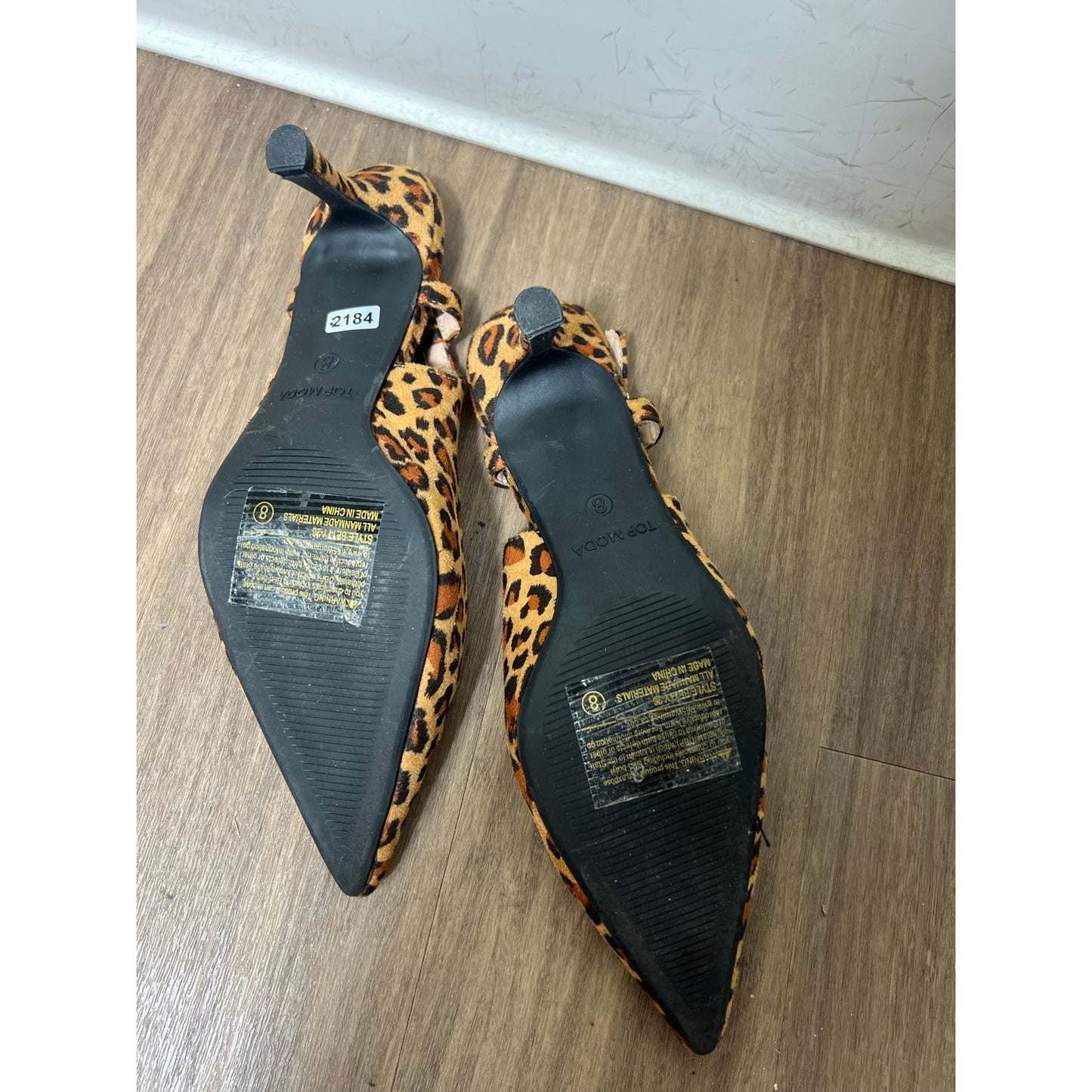 Top Moda Leopard Print Sling Back Pointed Toe Heels Sz 8