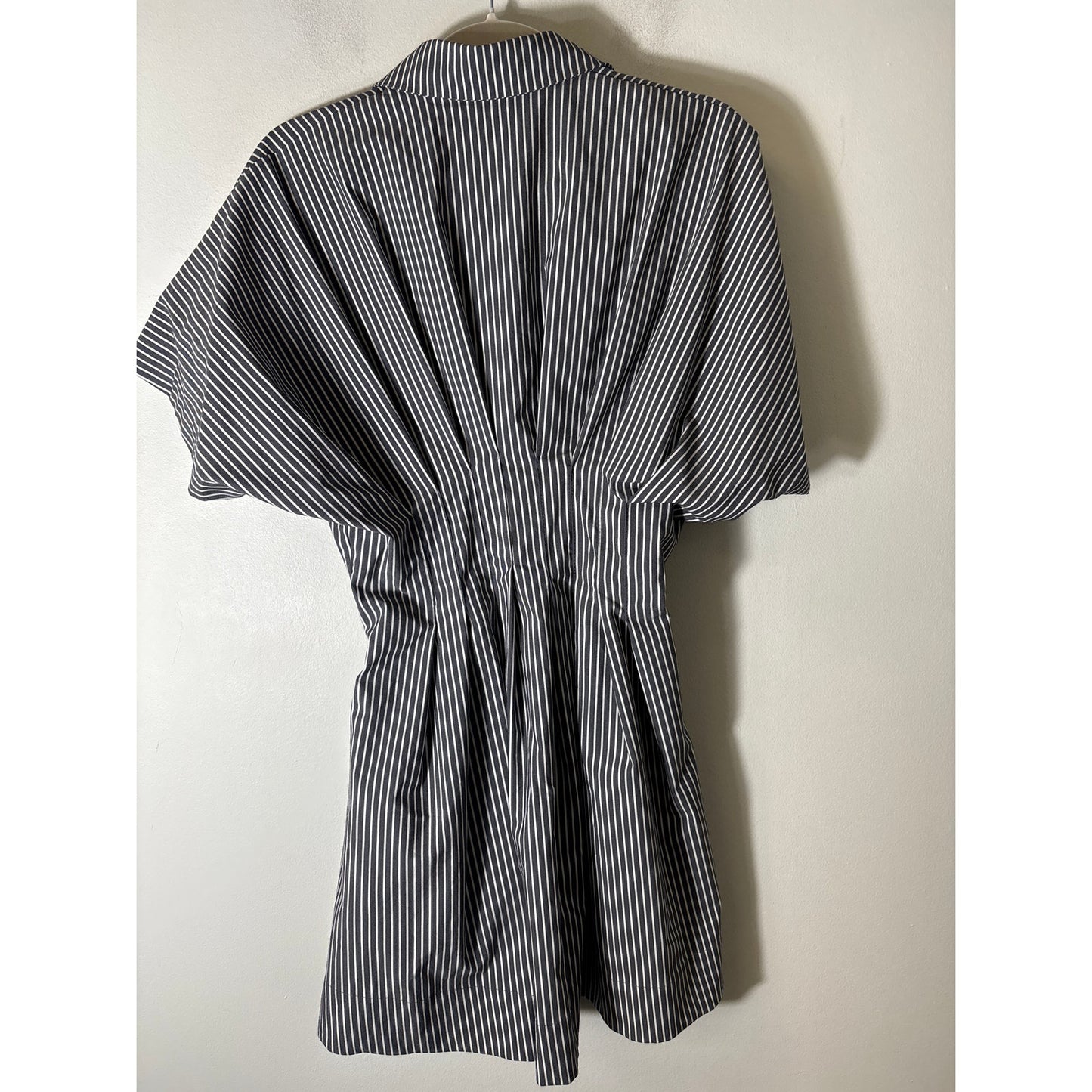 Exquise Gray and White Button Up Mini Dress Sz S