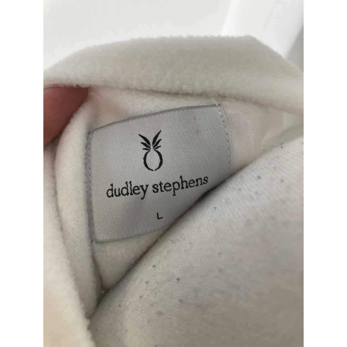 Dudley Stephens White Fleece Scallop Pullover Sz L