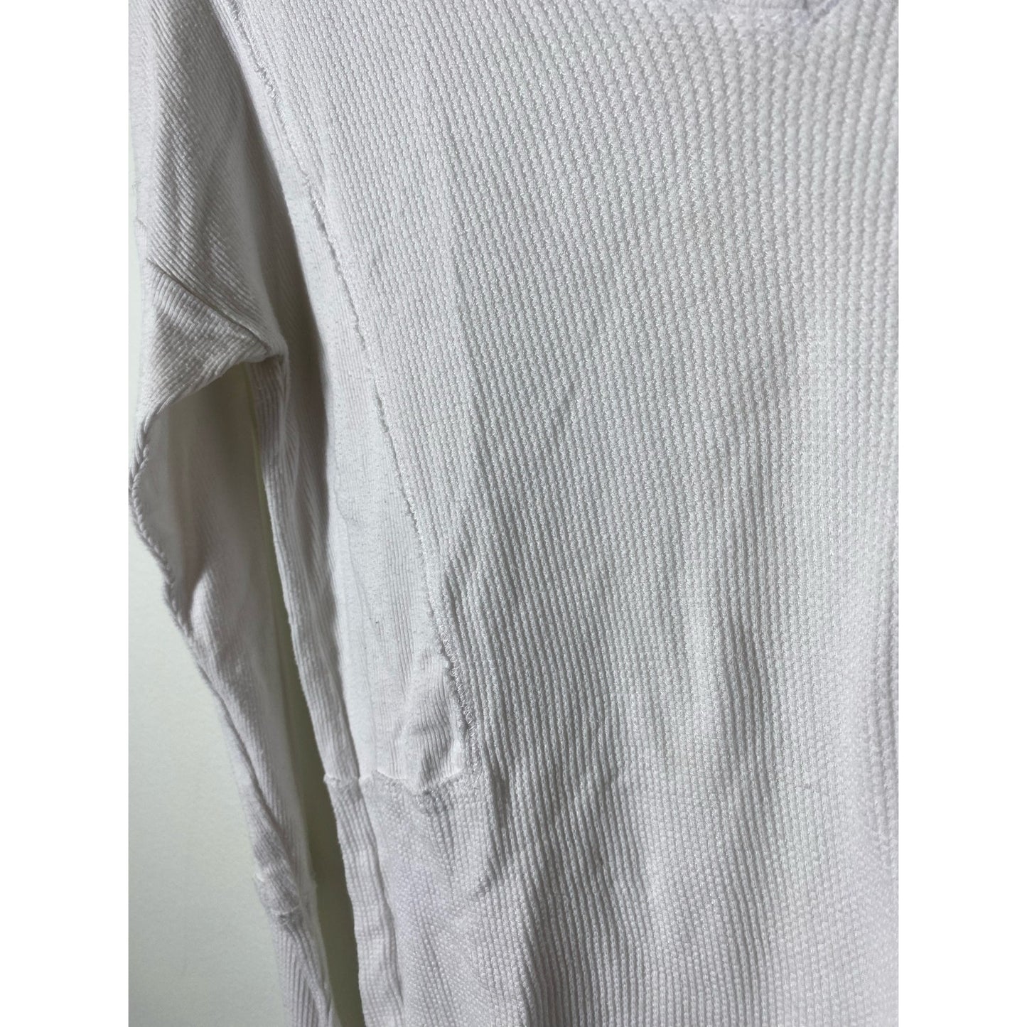 Feel the Piece White Waffleknit V-Neck Long Sleeve Shirt Sz XS/S
