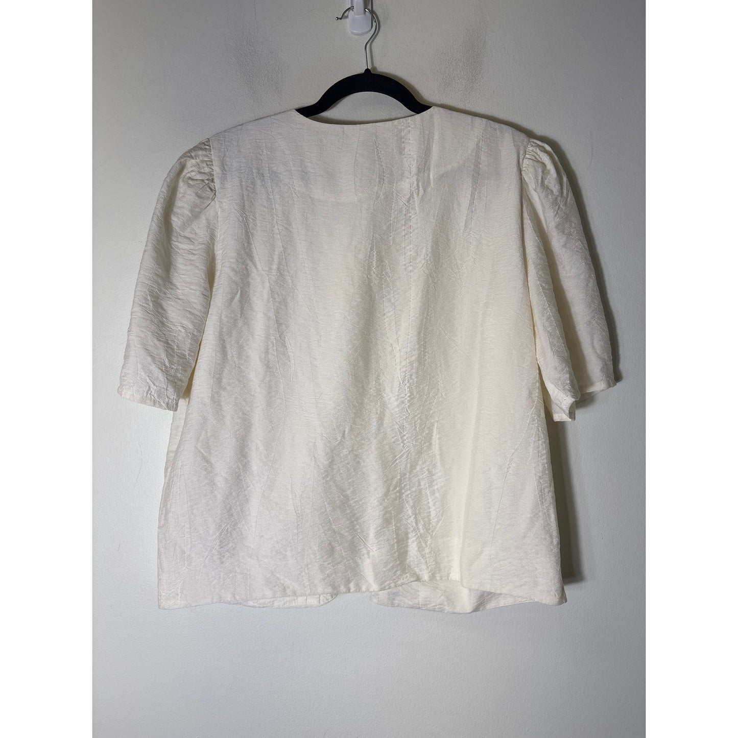 NWT Maeve Ivory Crinkle Blouse Sz L