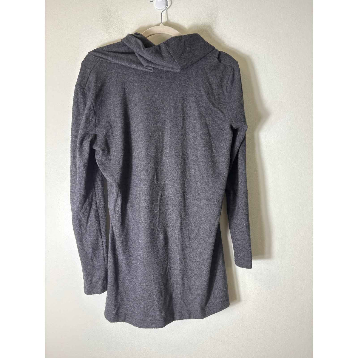 Chrerish Gray Funnel Neck Long Sleeve Shirt Sz S