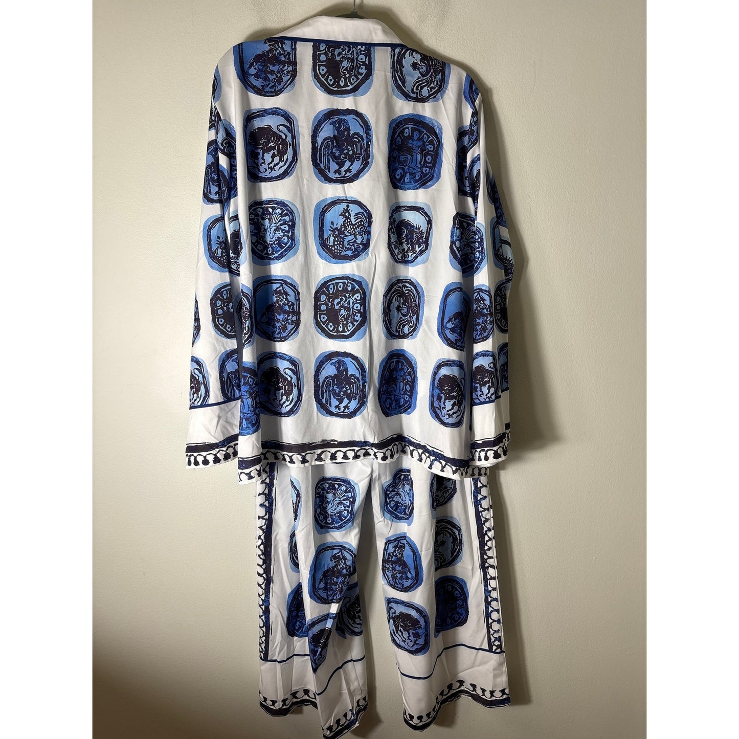 Nice to Meet You Blue and White Lounge Wear Set Sz XXL