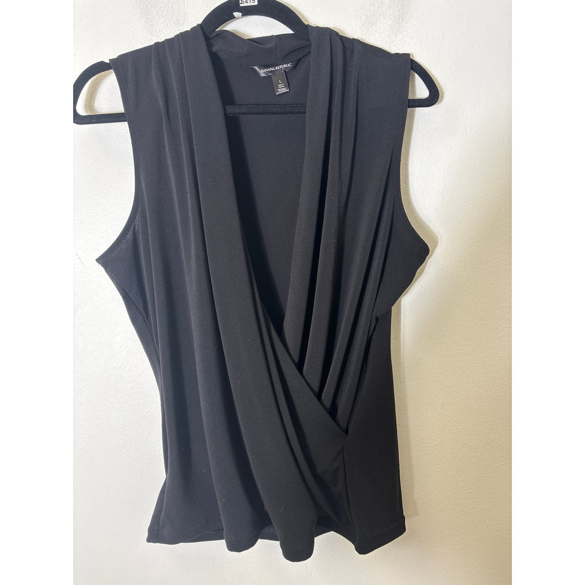 Banana Republic Black Sleeveless Drape Neck Top Sz L