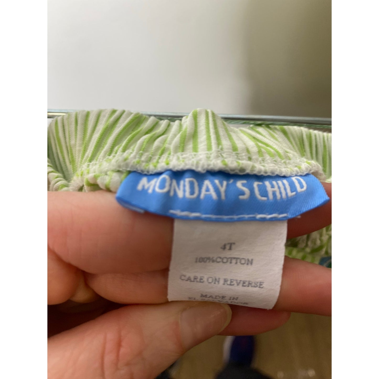 Mondays Child Green Seersucker Golf Shorts Sz 4T
