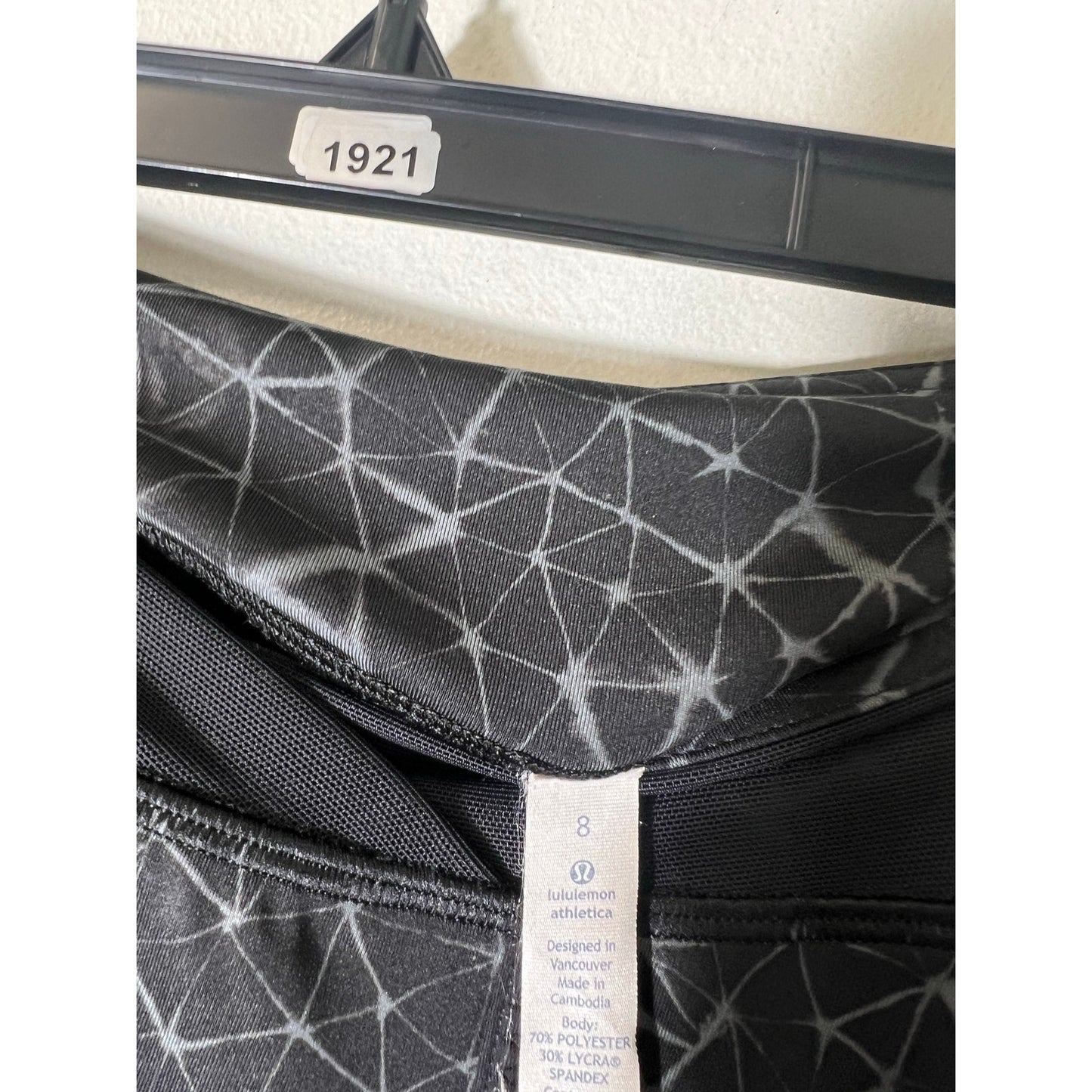 Lululemon Black Gray Printed Biker or Athletic Shorts Sz 8