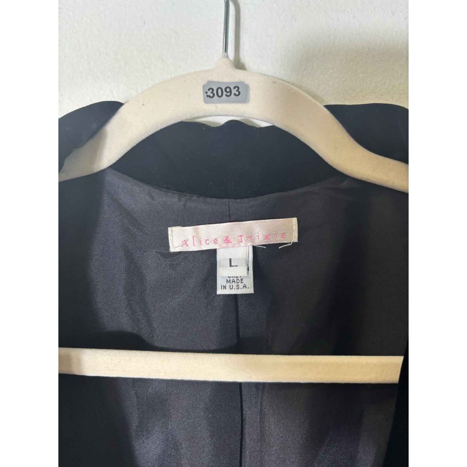 Alice & Trixie Black Velvet Cap Sleeve Jacket Sz L