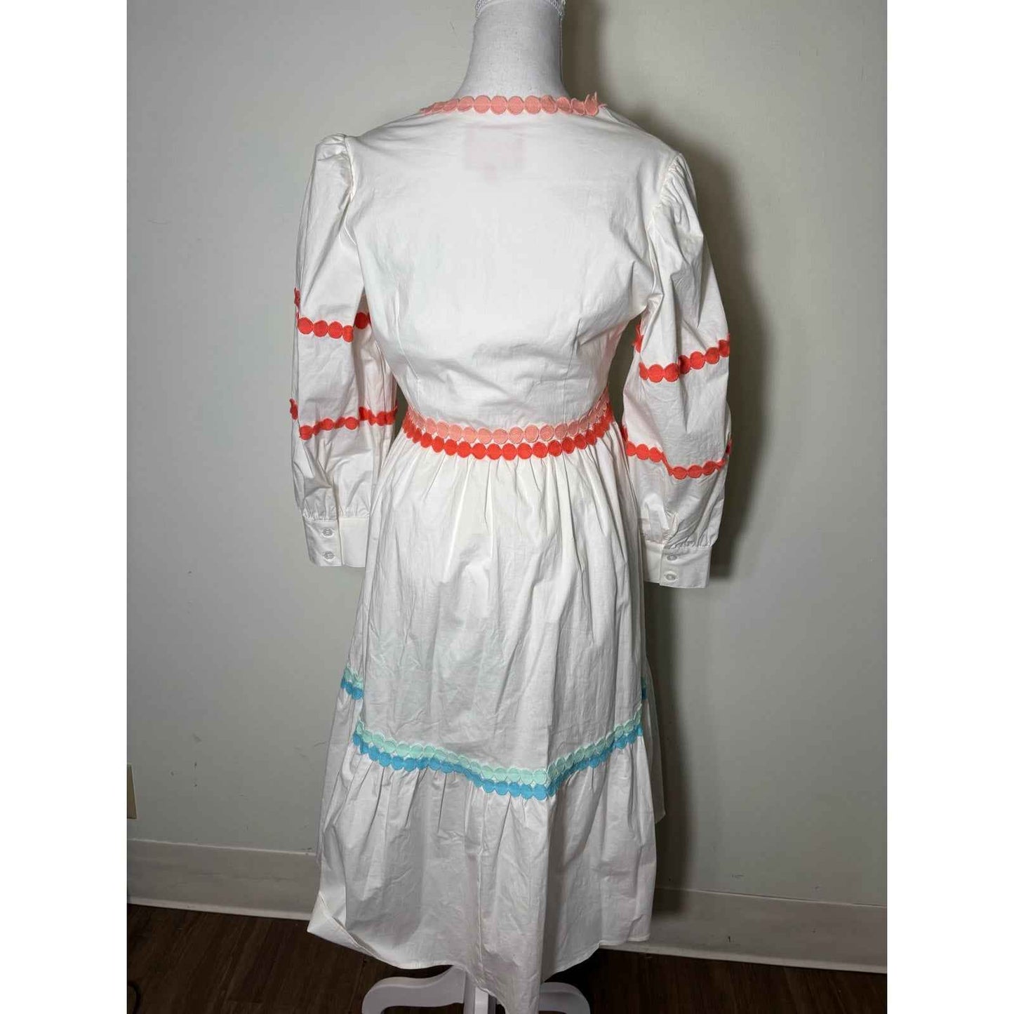 Marie by Victoria Dunn White Long Sleeve Button Up Crew Neck Maxi Dress Sz S