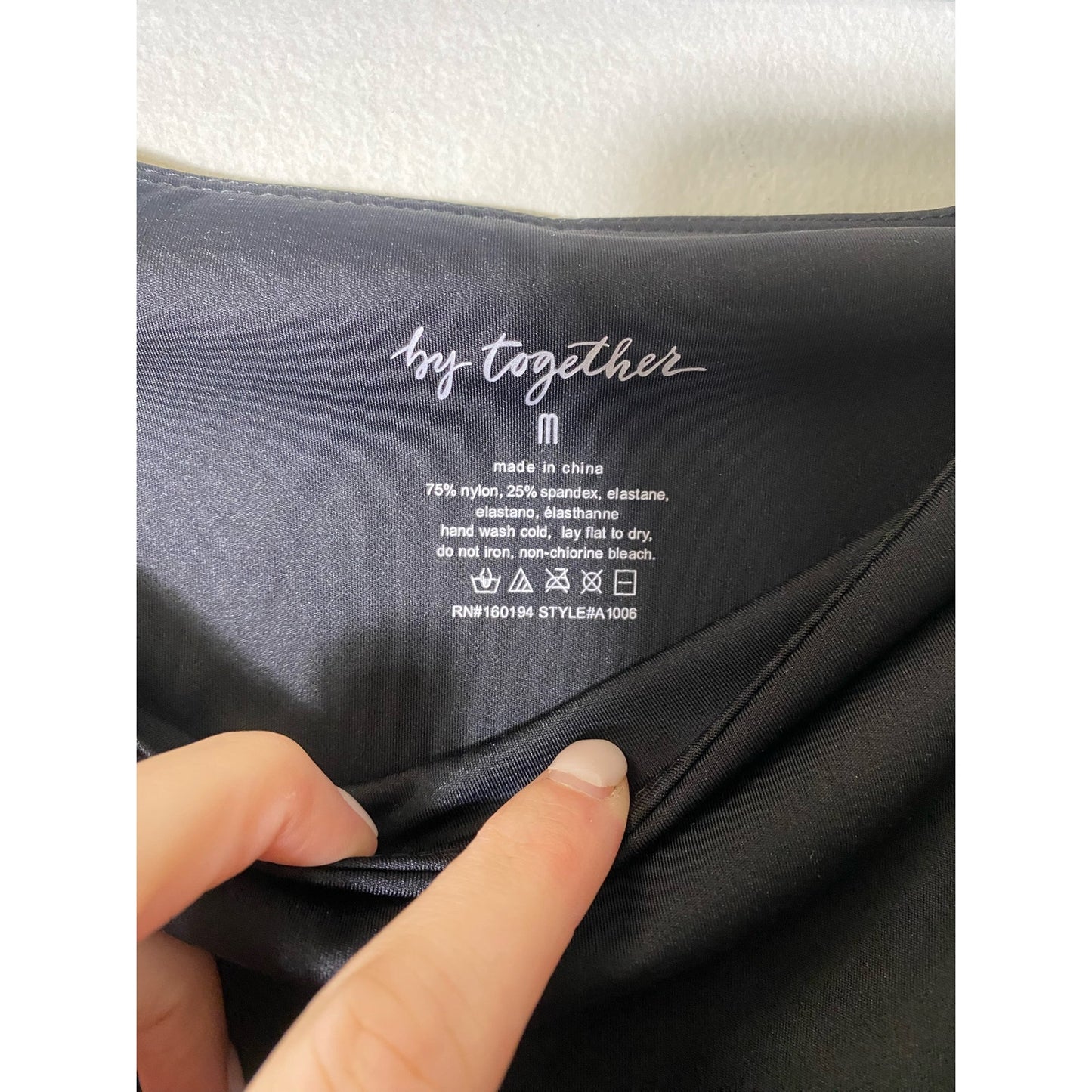 NWOT By Together Black Exercise Leggings 2 pockets Sz M