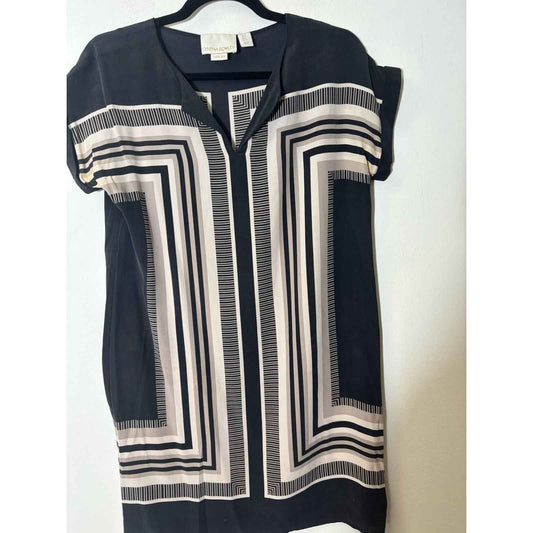 Cynthia Rowley 100% Silk Black/White Print Shift Mini Dress Sz 2