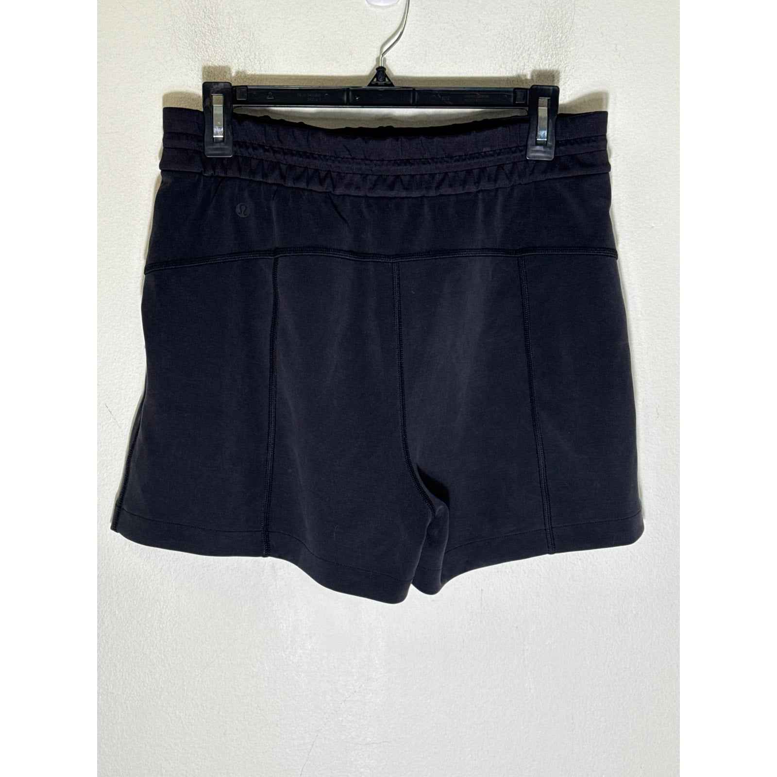 Lululemon Black Drawstring Athletic Shorts Sz 8