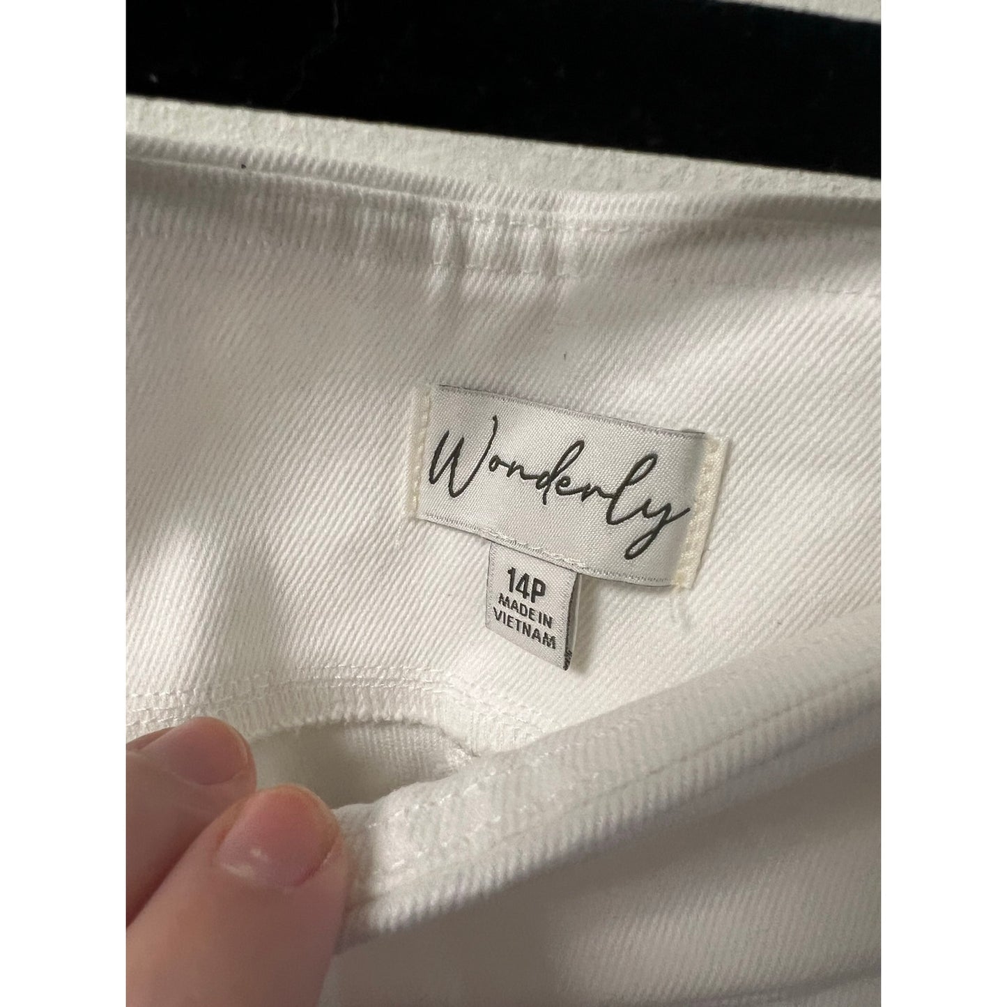Wonderly White Pull On Wide Leg Jeans Sz 14P